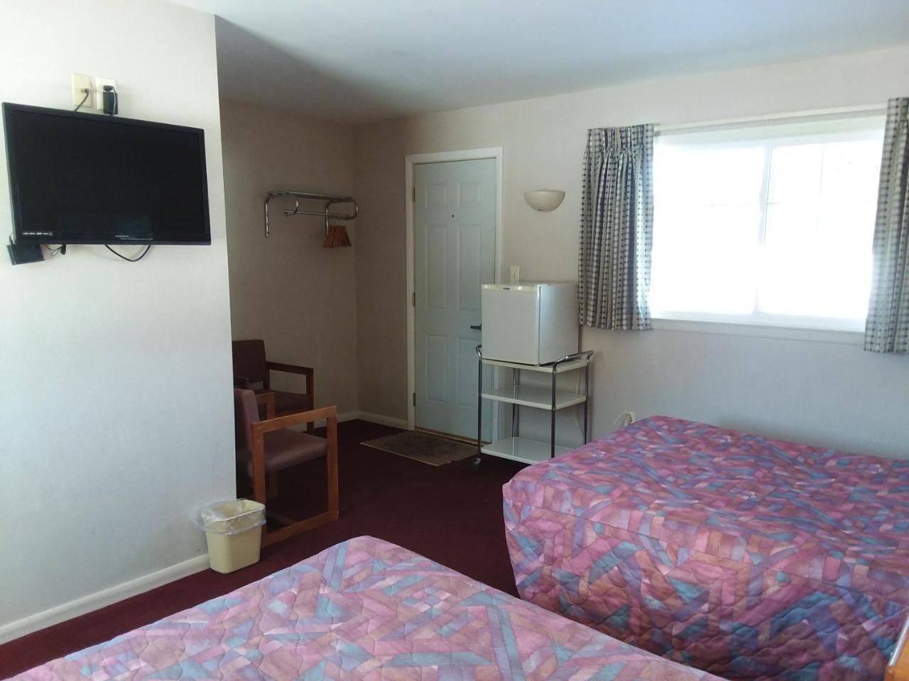 Budget Host Inn - Manistique Εξωτερικό φωτογραφία